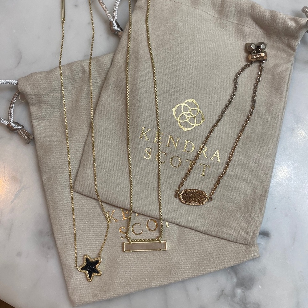 Random pieces of Kendra Scott jewelry! Set of 3.